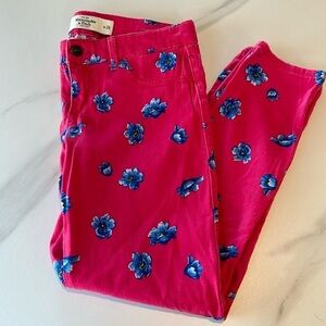 Abercrombie & Fitch Low Rise Straight Leg Cropped Floral Jeans Denim